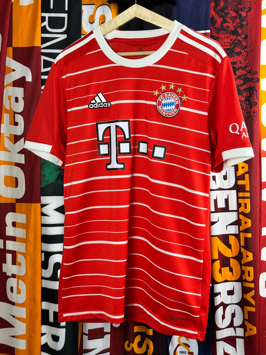 FC Bayern München Heimtrikot 2022/2023 Gr. S