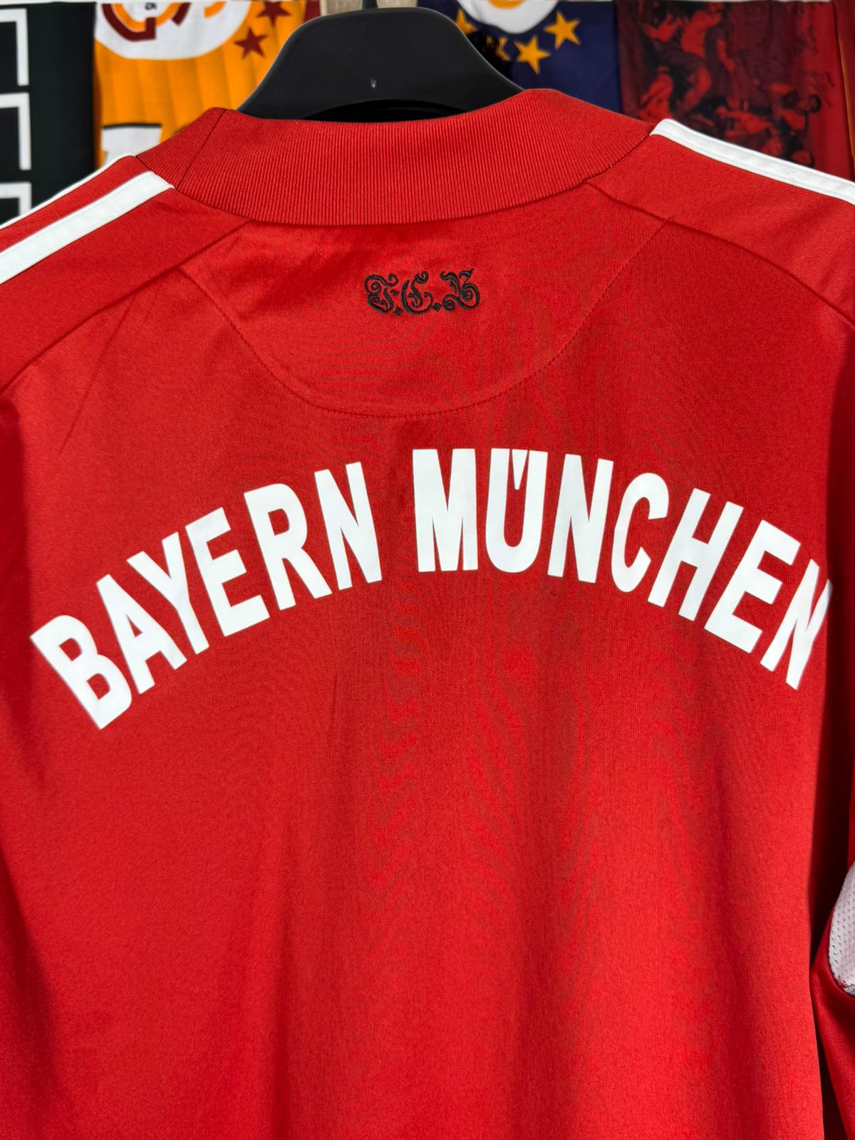 FC Bayern München Heimtrikot 2010/2011 Gr. M